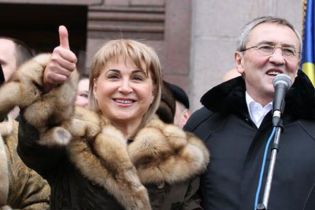 Дружина Черновецького розповіла киянам про свого Льонечку