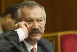 Екс-міністр не розуміє, чому Азаров хизується вільною торгівлею з Путіним