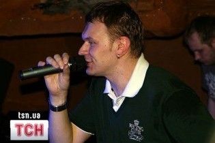 Сашко Положинський зняв брекети і зробив "Атомну Помпу"