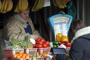 Антимонопольний комітет пообіцяв карати за дорогі продукти на Великдень