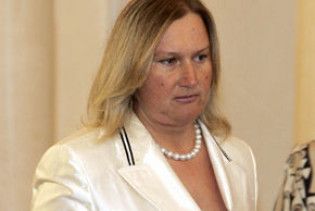 Олена Батурина звинуватила брата в крадіжці і здирництві