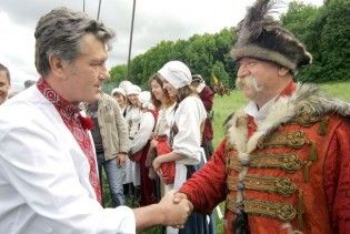 Радником Ющенка став козацький отаман