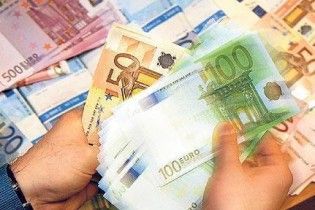 В обмінниках подешевшало євро