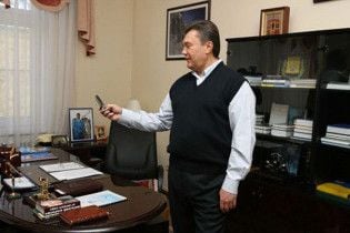 ПР: "Беркут" готується штурмувати дачу Януковича
