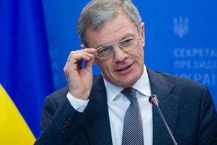 Соколовський у супроводі міліції їде до Києва