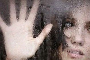 Четверо російських мажорів зґвалтували дівчину, знявши все на iPhone