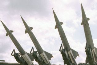 Янукович побудує в Україні ракетний комплекс