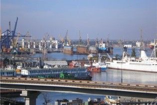 До України почала надходити "альтернативна" нафта з Каспію