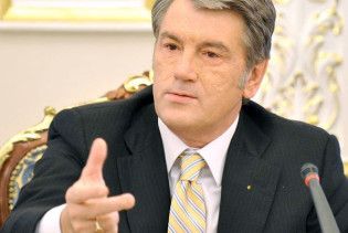 Ющенко: громадяни України зобов'язані знати українську