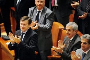 Парламент Румунії відправив уряд у відставку