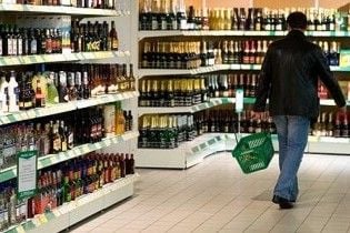 У Києві заборонять торгувати горілкою вночі