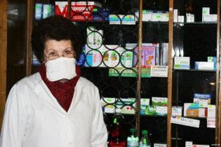 Через відсутність ліків від грипу в Києві закрили 19 аптек