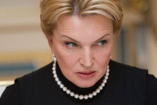 Янукович залишив Богатирьову секретарем Радбезу