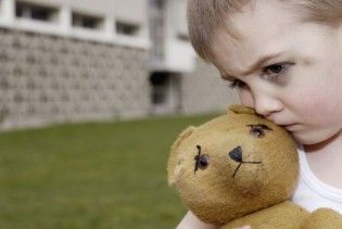 На Хмельниччині мати та бабуся за 50 тис. грн продавали 2-річну дитину