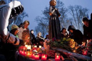 У День пам'яті жертв Голодомору в Івано-Франківську пройде бал з фуршетом