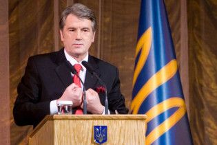 Кравчук: армія потребує не тільки грошей, а й нового головнокомандувача