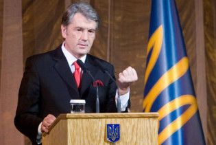 Ющенко: Вона – криза і катастрофа. Вона не переможе