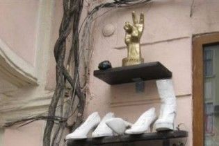 У Чернівцях відкрили пам’ятник Януковичу
