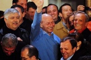 На виборах у Румунії переміг чинний президент