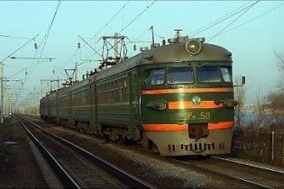 Чоловік убив тещу і зі словами "Угробила всіх!" кинувся під потяг
