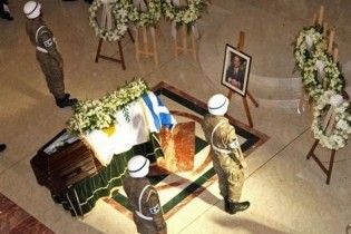 На Кіпрі заарештували підозрюваних у викраденні тіла президента