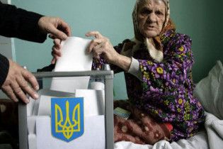 Рада дозволила голосувати вдома без медичної довідки