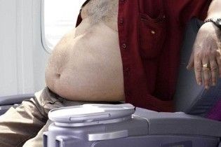 Air France зобов’язала товстунів платити за два місця