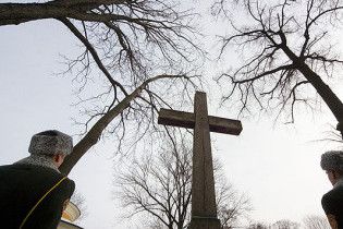 У Тернополі відзначили роковини битви під Крутами в казематах НКВС