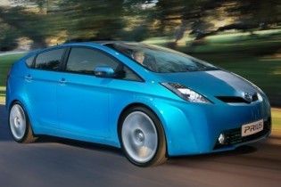 Toyota через проблеми з гальмами відкличе гібридні Prius