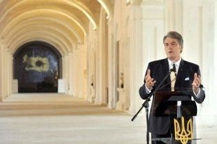 Ющенко закинув своє дітище – Мистецький арсенал