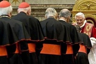 Через 50 років Ватикан збирається відмінити целібат