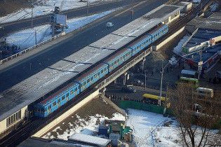 У київському метро обстріляли декілька вагонів з пасажирами