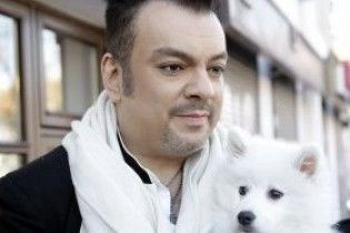 Філіп Кіркоров наступив на улюблену собачку