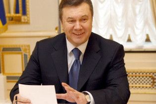 Янукович гарантував Платіні, що Україна буде готова до Євро-2012