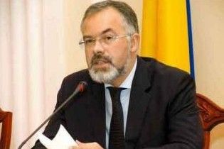 Табачник хоче повернути в школи російську літературу