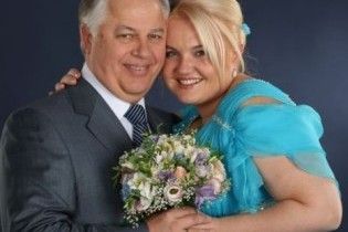 Дружина Симоненка на сьомому місяці вагітності