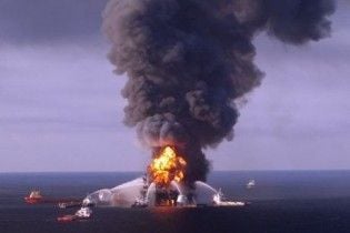 Експерти запропонували заглушити нафтову свердловину в США атомним вибухом
