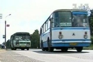 У Вінниці жінка випала з маршрутки