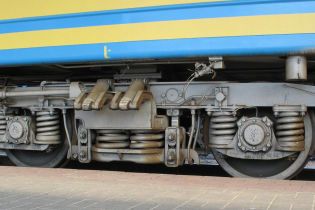 На Черкащині під колесами потягу загинули дві людини