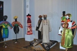 У Києві презентували колекцію в етностилі