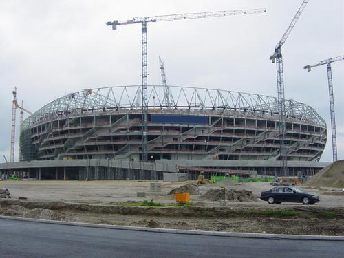 Будівництво стадіону (Фото: www.football.ru)