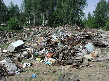 Звалище (Фото: www.greenpeace.org)