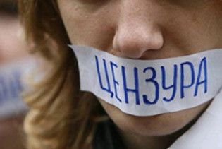 Журналістів позбавлять вимоги узгоджувати інтерв'ю
