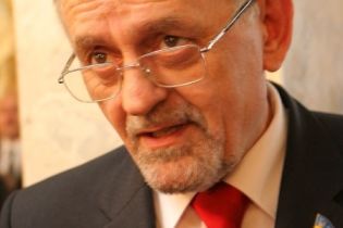 Політичний, передвиборчий фарс