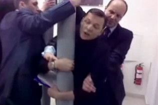 Нардепи Ляшко і Парубій побилися за "свободу слова" (ВІДЕО)
