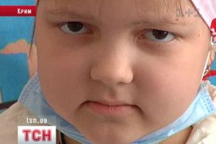 Маленька Даша потребує вашої допомоги