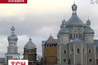 На Львівщині бізнесмен хотів купити церкву собі на дачу