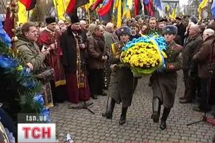 У Запоріжжі провели мітинг пам'яті Шухевича