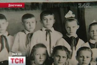 Мала батьківщина Януковича: у Єнакієвому справжнє паломництво