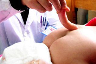 У Китаї народилася дівчинка з хвостом